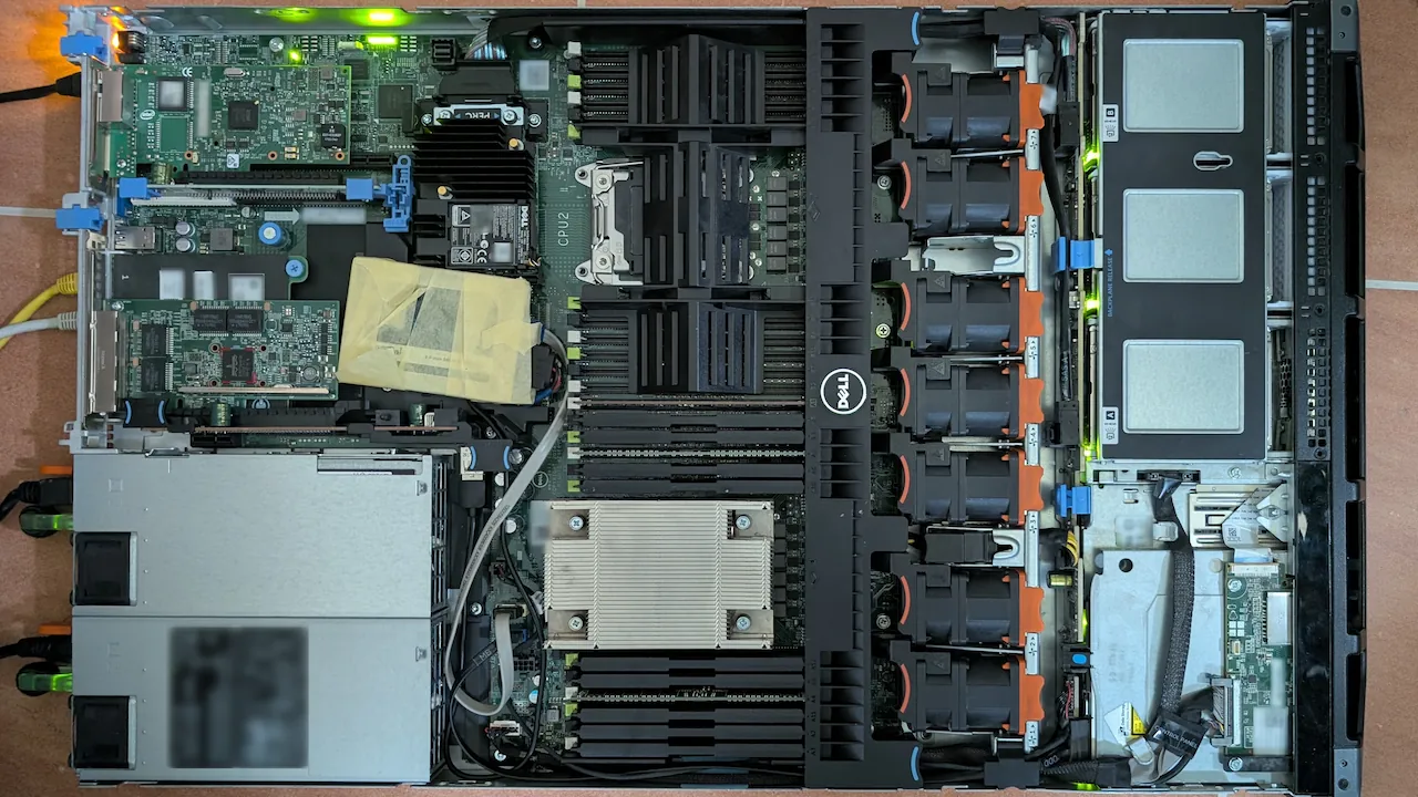 My super cool Server